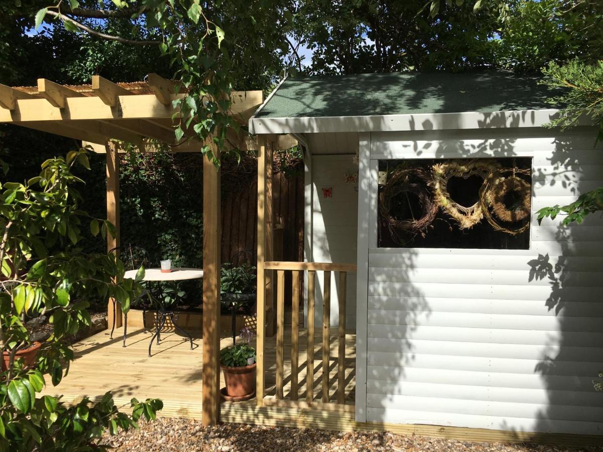 Lodge Wisteria Oxford
