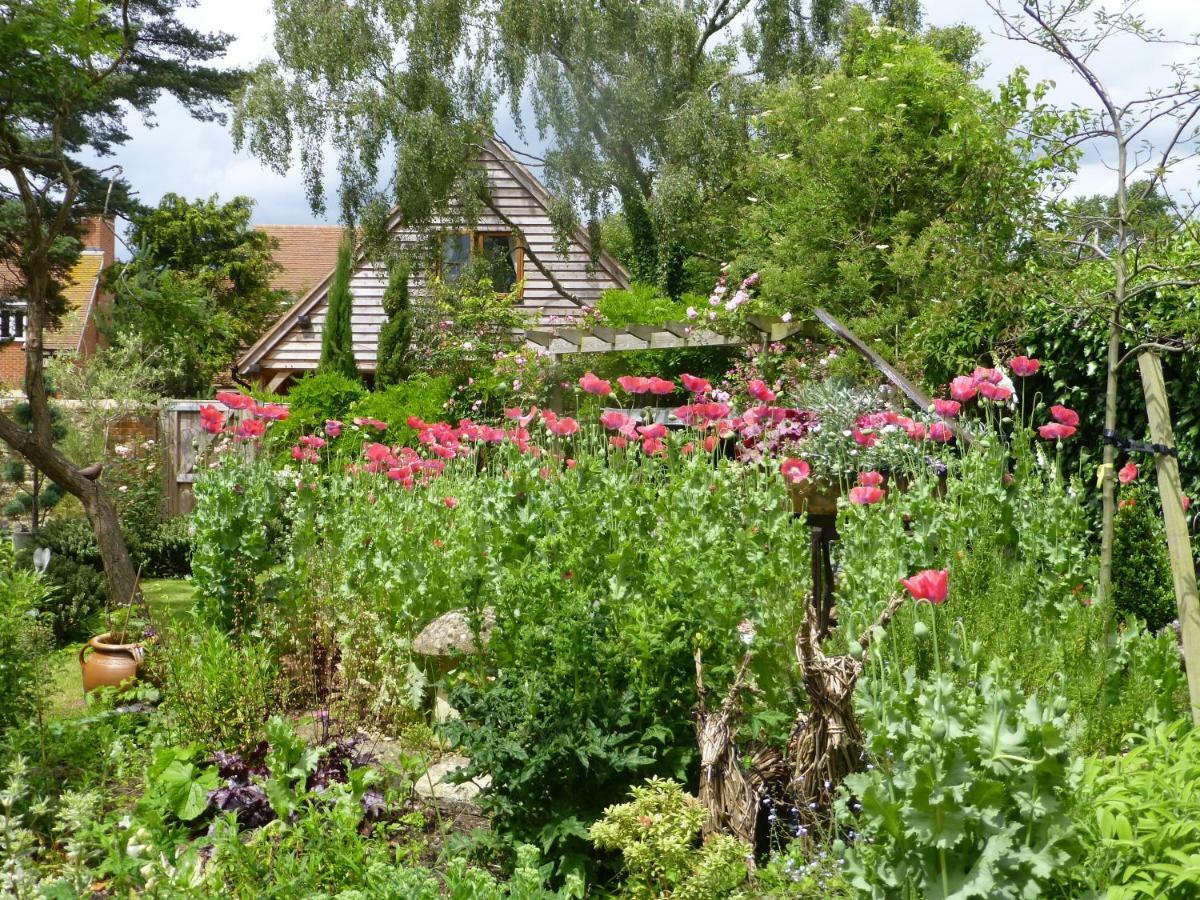 Wisteria Lodge *